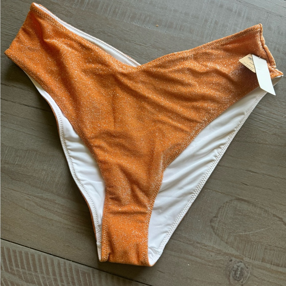 Victoria’s Secret shimmer bottom